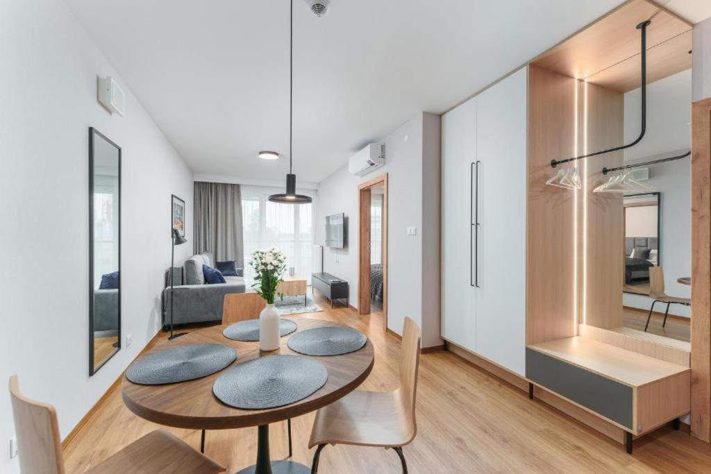 Akces Apartamenty Kasprowicza 20C- Basen, Sauny, Jacuzzi, Silownia W Cenie - Schwimmbad, Saunen, Jacuzzi, Fitnessstudio Im Preis Kołobrzeg Eksteriør bilde