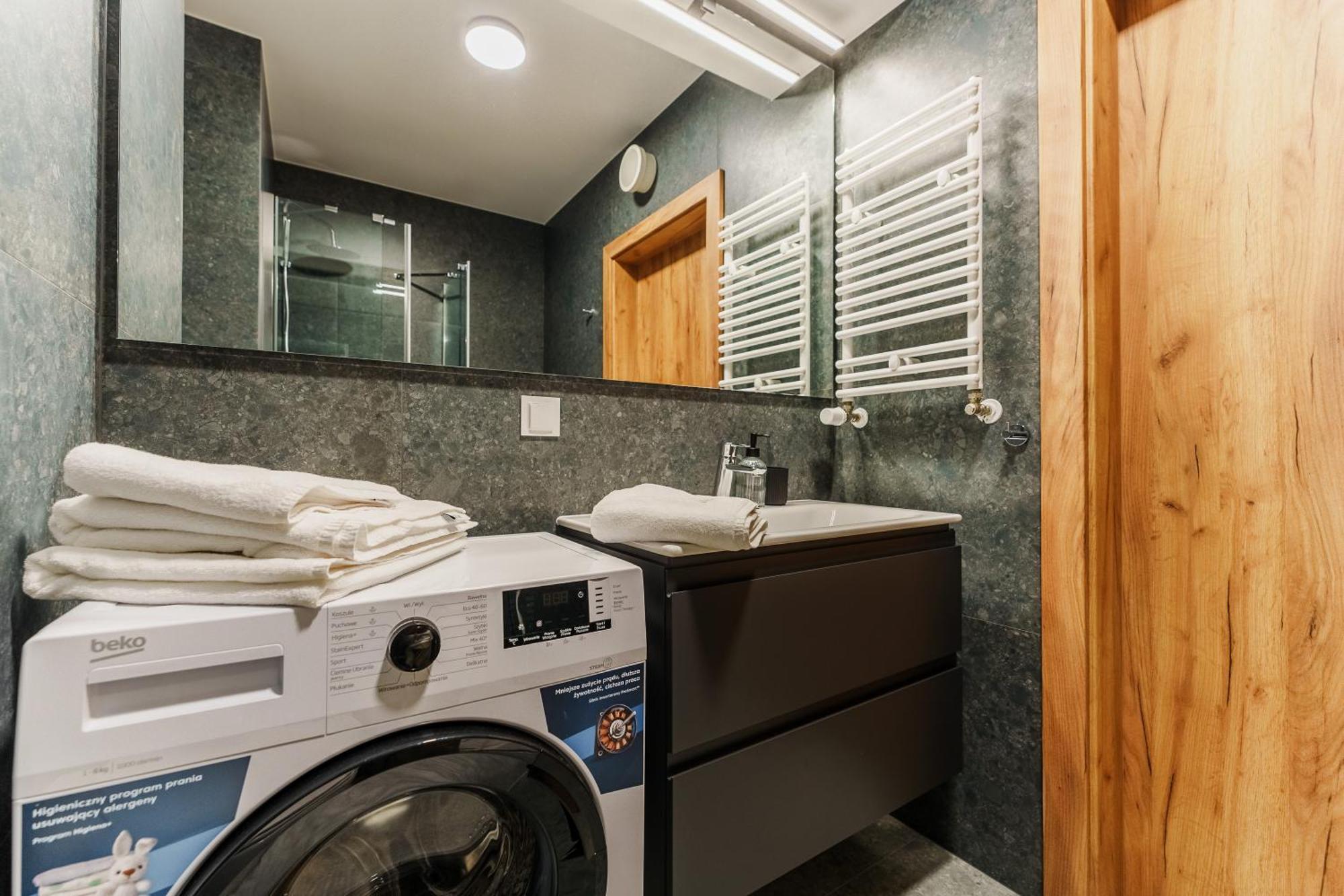 Akces Apartamenty Kasprowicza 20C- Basen, Sauny, Jacuzzi, Silownia W Cenie - Schwimmbad, Saunen, Jacuzzi, Fitnessstudio Im Preis Kołobrzeg Eksteriør bilde