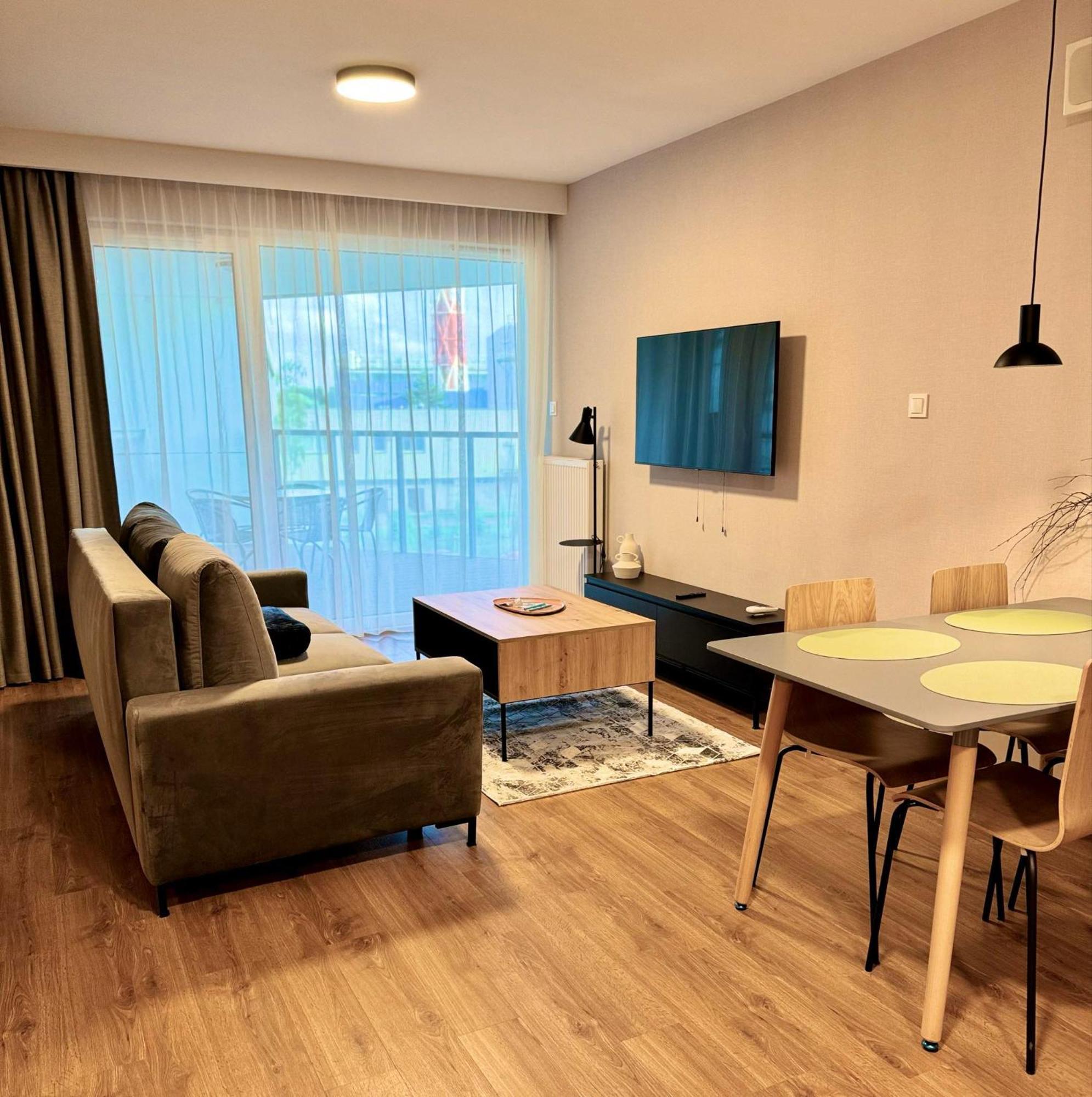Akces Apartamenty Kasprowicza 20C- Basen, Sauny, Jacuzzi, Silownia W Cenie - Schwimmbad, Saunen, Jacuzzi, Fitnessstudio Im Preis Kołobrzeg Eksteriør bilde